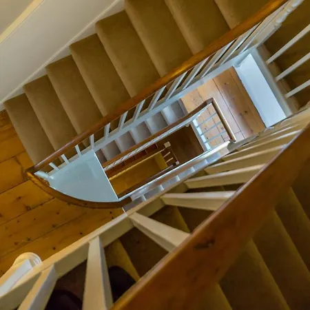 Mount Parade Apartment *